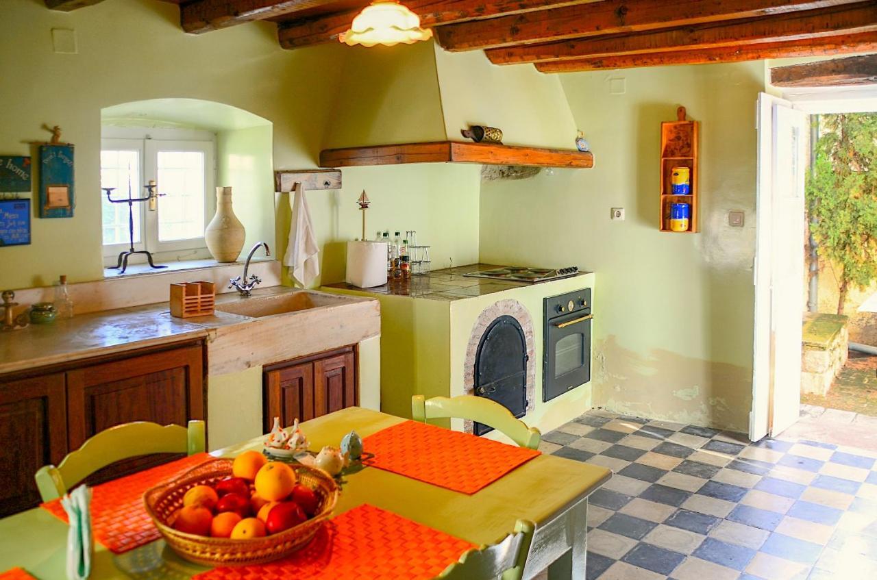 Villa Spetses Екстер'єр фото